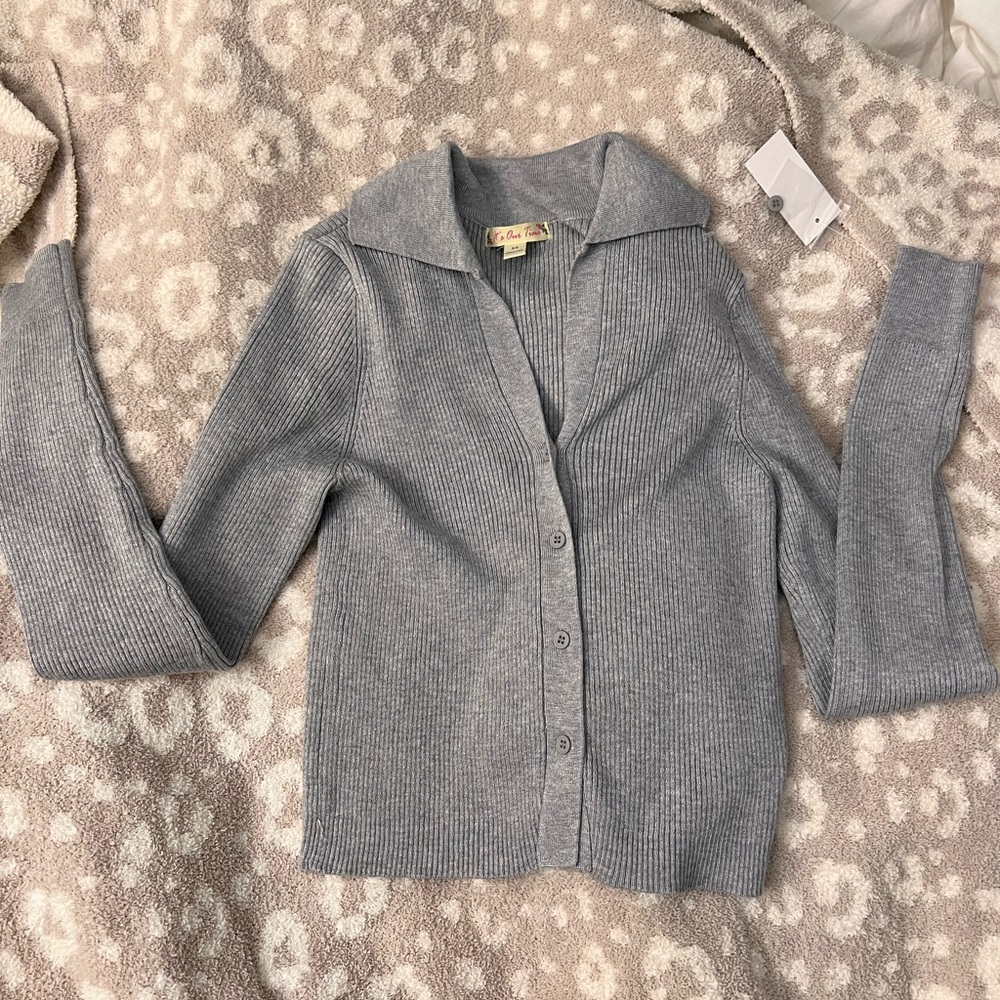 Dry goods grey collar shirt